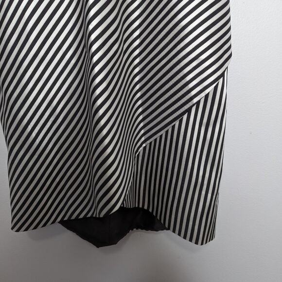 Phoebe By Kay Unger Black White Striped Mini Dress Sleeveless V-Neck Size 8 NWT - Picture 6 of 11